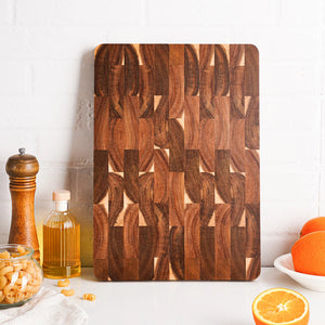 MENUEATER Wooden Cutting Board with a Unique Pattern, Perfect for Food Prep and Serving